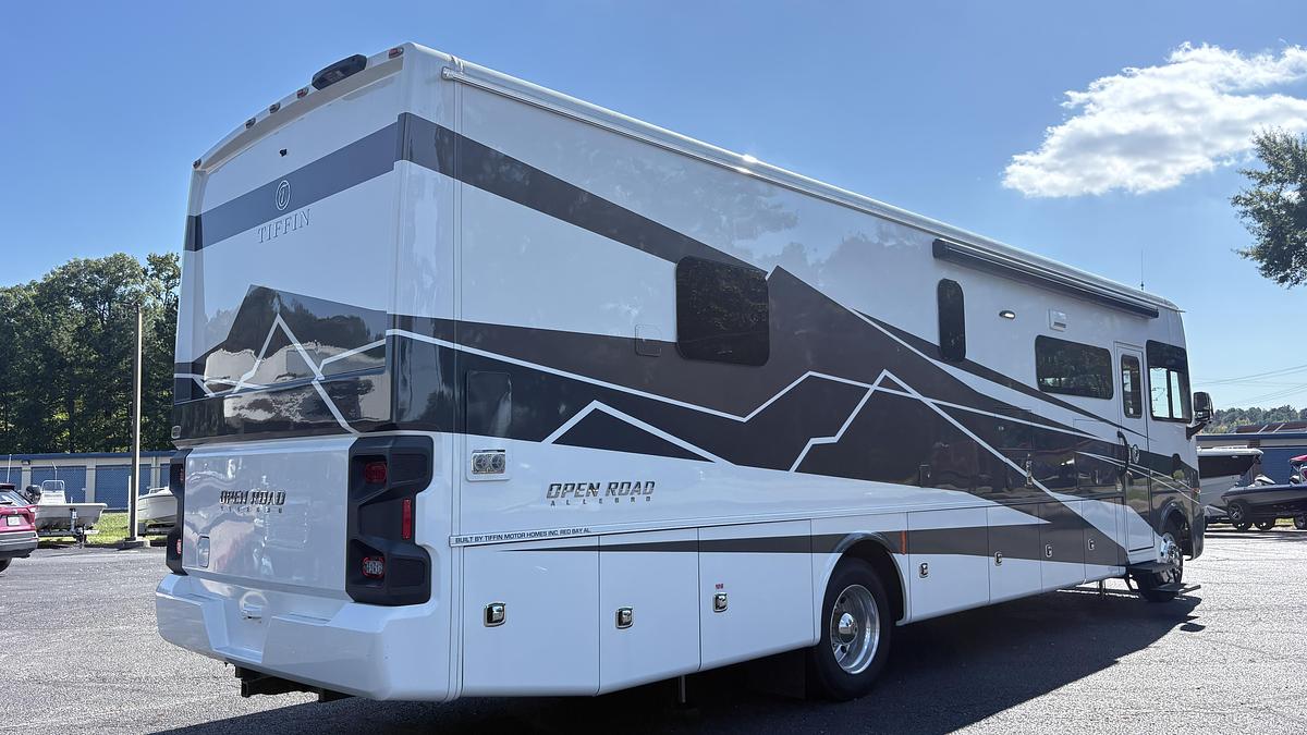 Used 2026 Tiffin Allegro 36LA