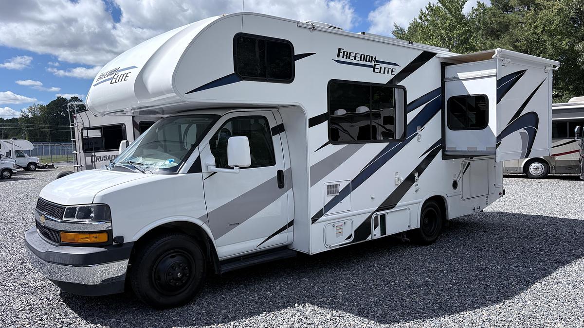 Used 2020 Thor Freedom Elite M-22FE