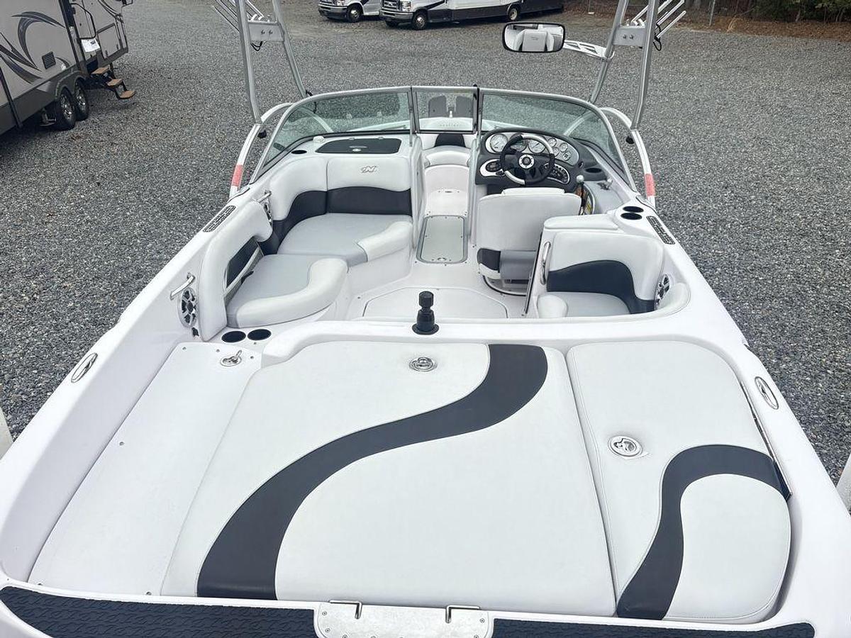 Used 2005 Correct Craft 2005 Nautique SV-211