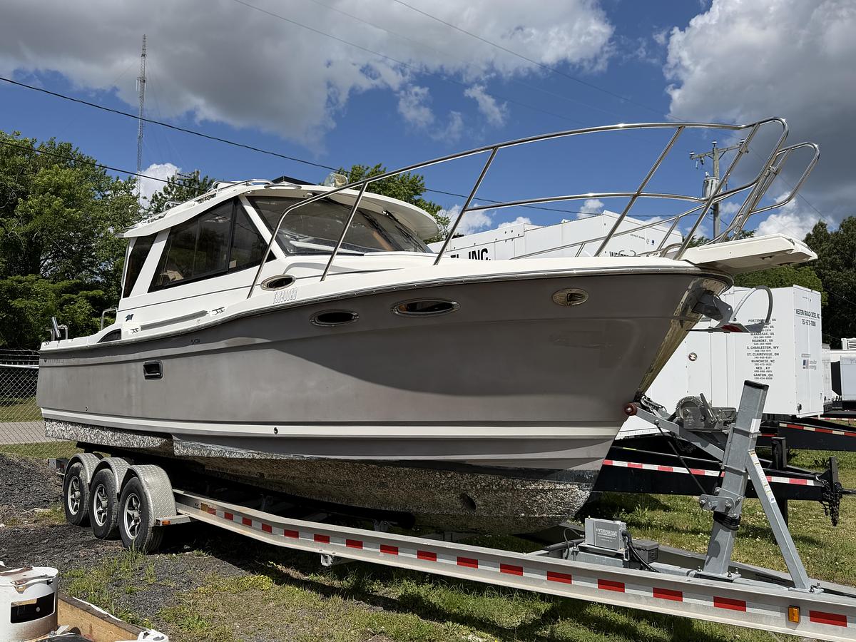 Used 2016 Cutwater C 28
