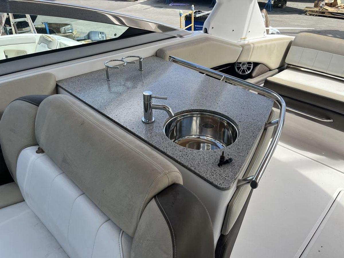 Used 2014 Regal 3200