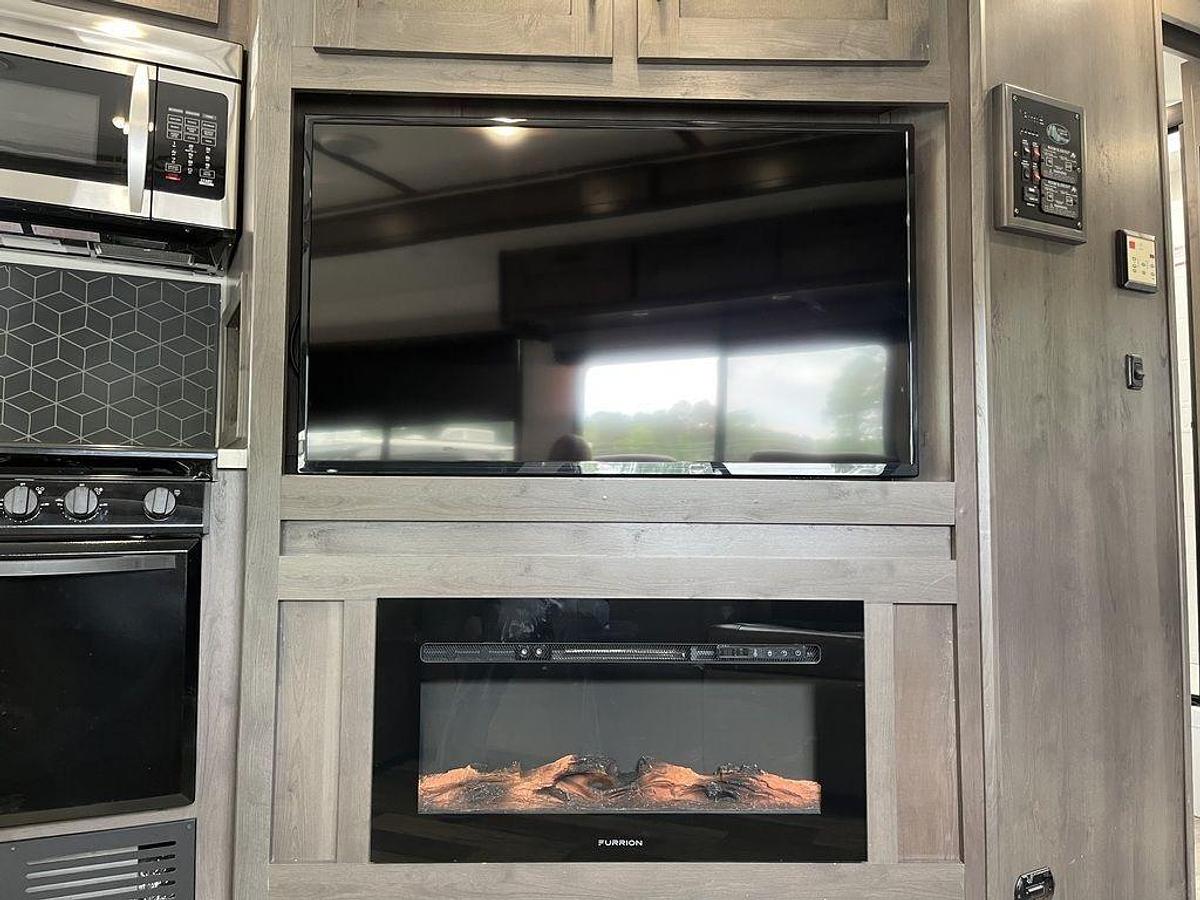 Used 2021 Forest River FR3 33DS