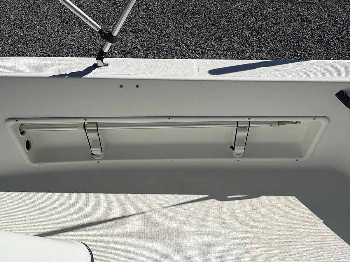 Used 2000 HydraSports Sea Horse 180