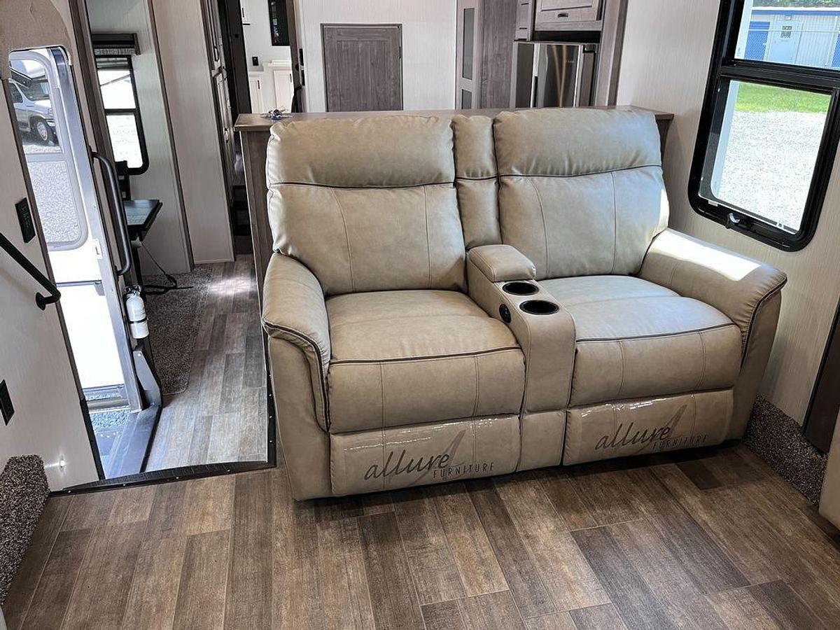 Used 2021 Forest River Cedar Creek 371FL