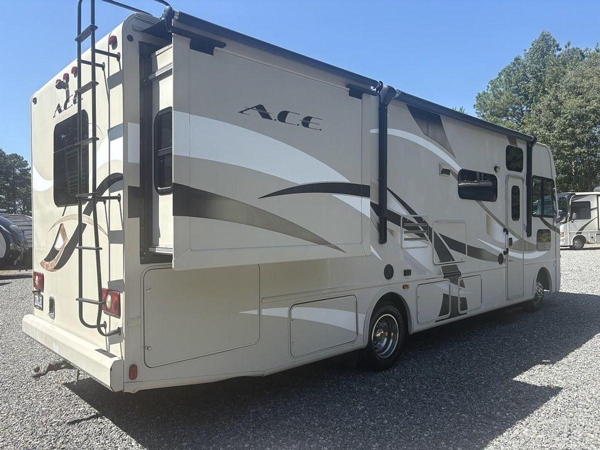 Used 2015 Thor Motor Coach A.C.E. 30.1