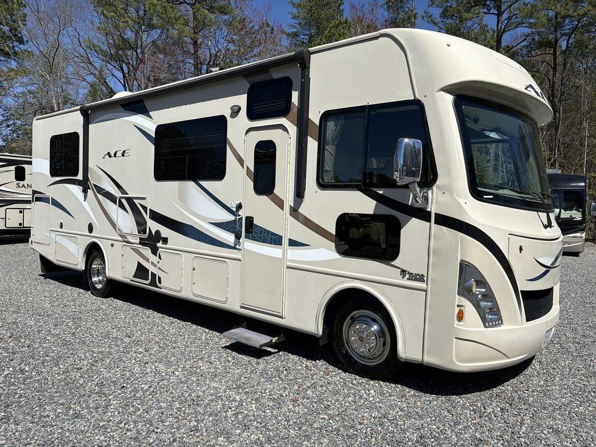 Used 2017 Thor Motor Coach A.C.E. 30.4