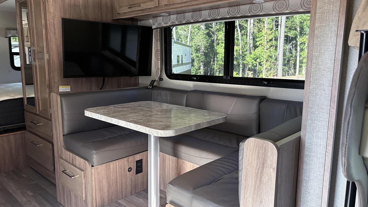 Used 2019 Entegra 24B