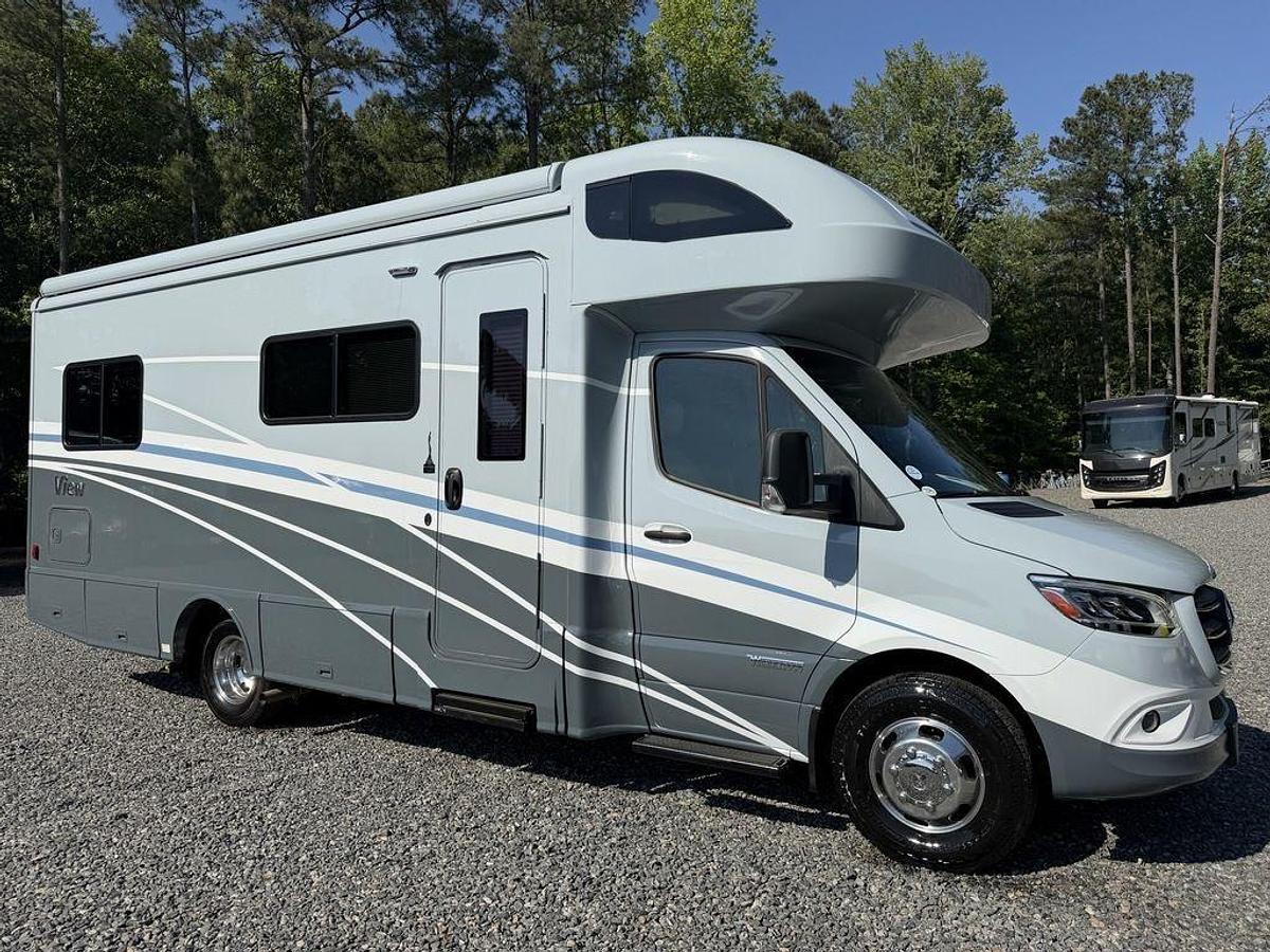 Used 2024 Winnebago View 24V