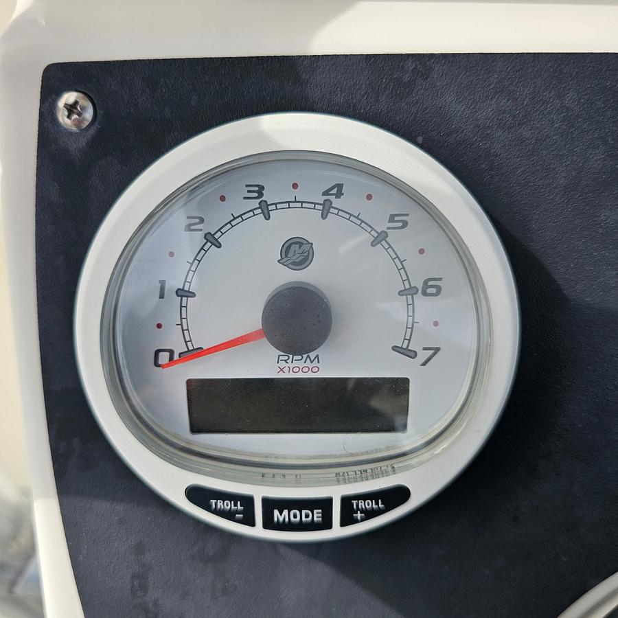 Used 2022 Mako Marine 214 CC
