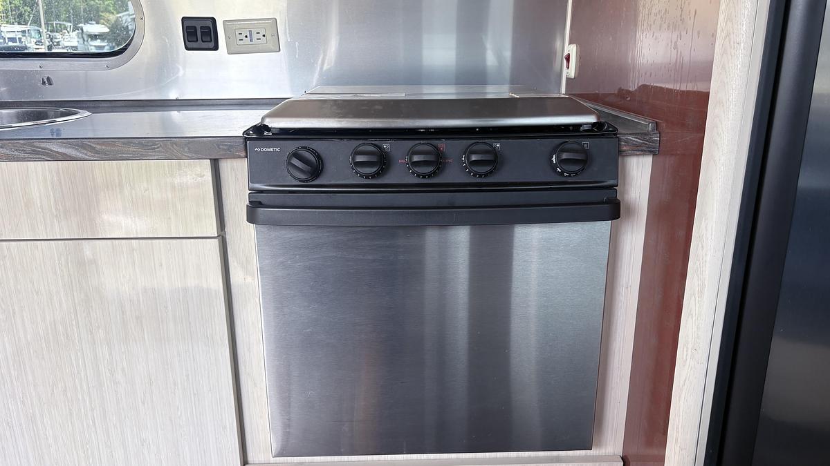 Used 2019 Airstream International Serenity