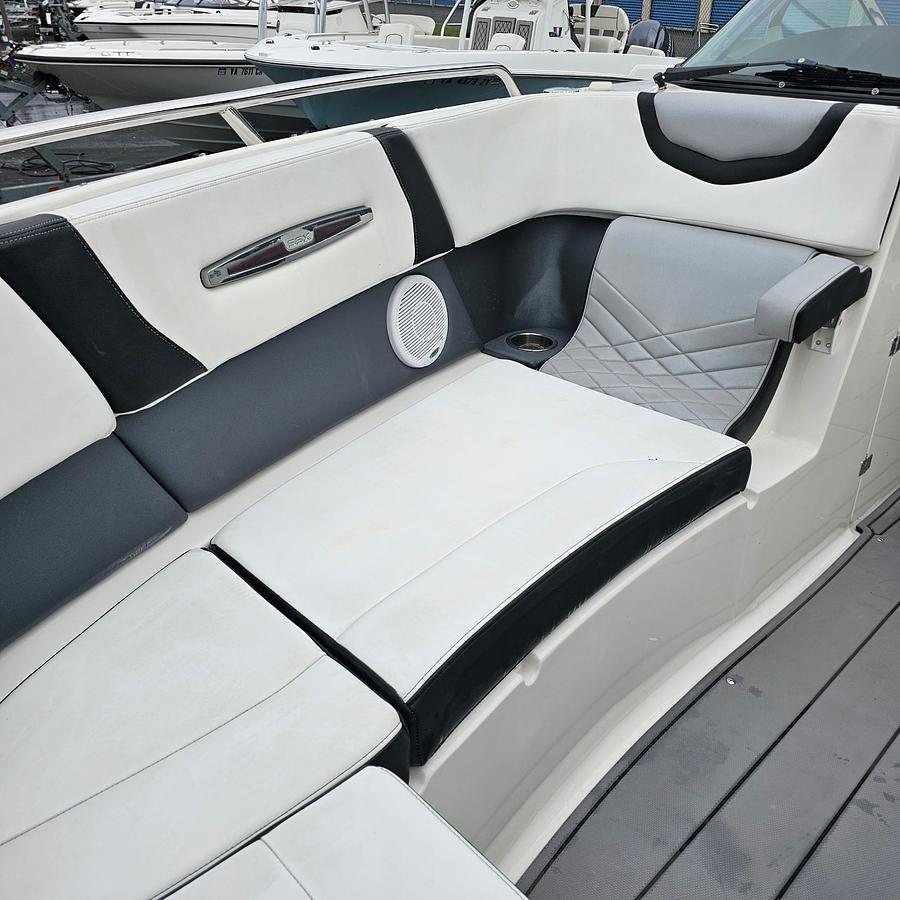 Used 2021 Chaparral 307 SSX