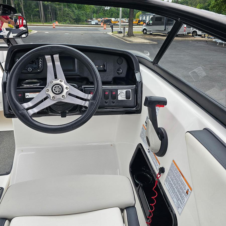 Used 2019 Yamaha AR 195