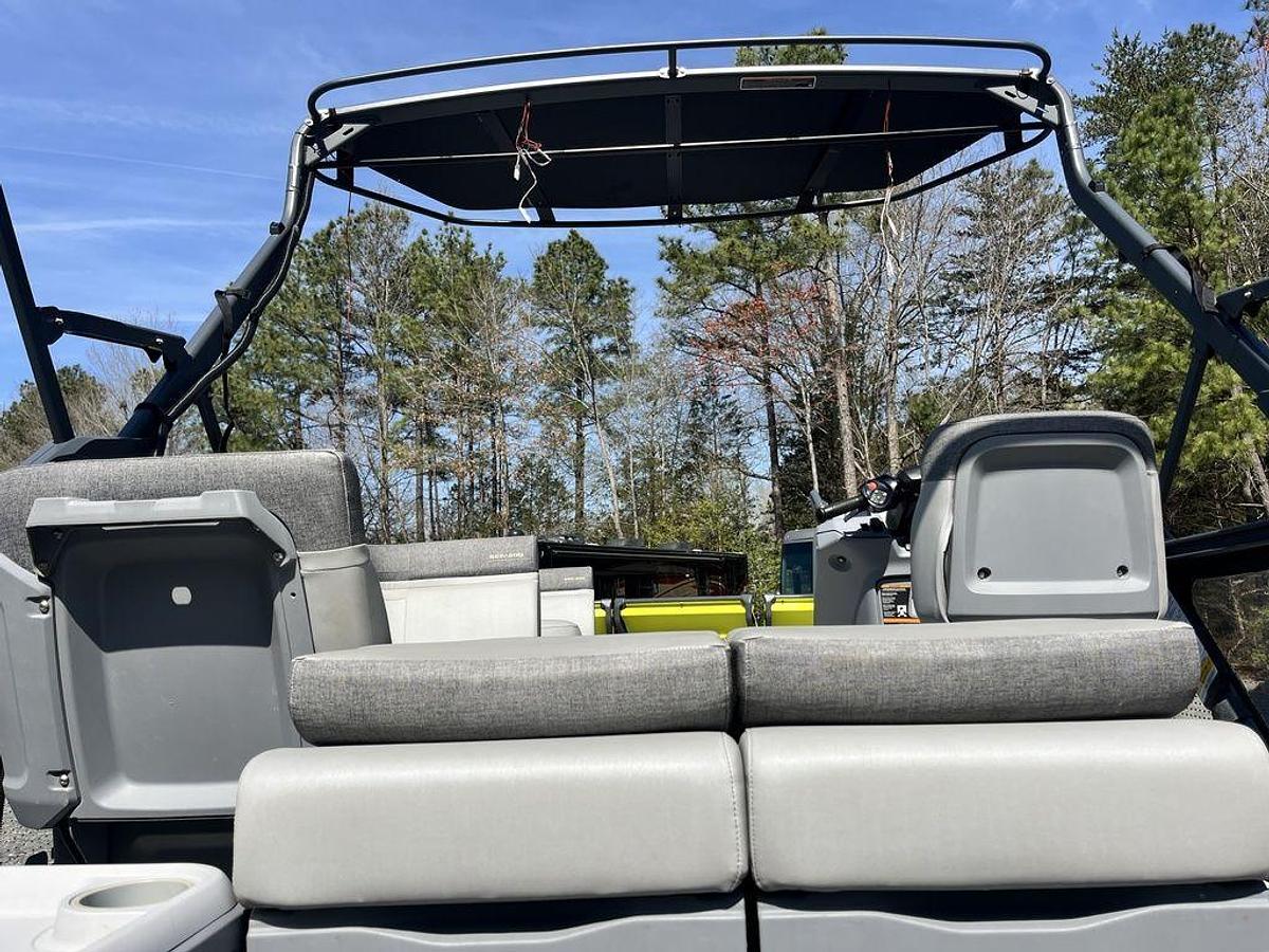 Used 2022 Sea-Doo Switch Cruise 21