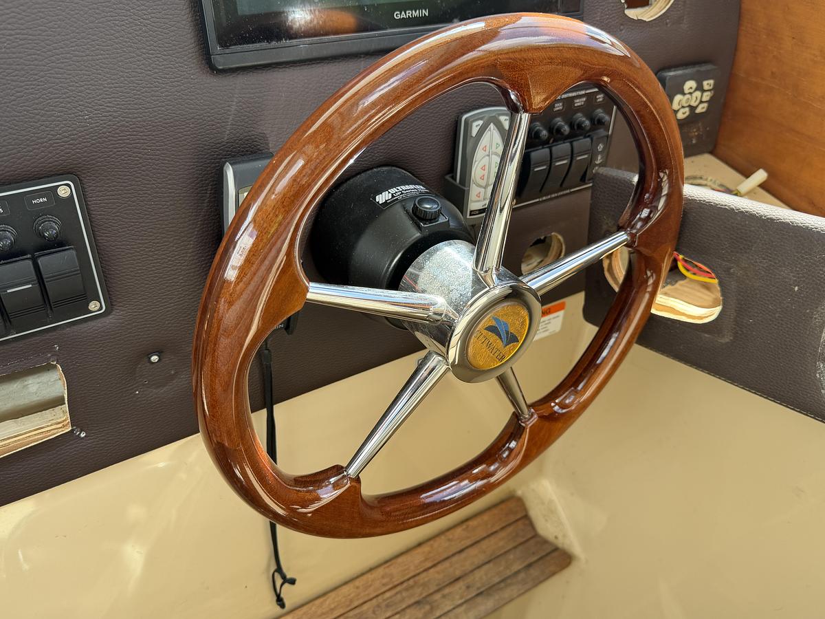 Used 2016 Cutwater C 28