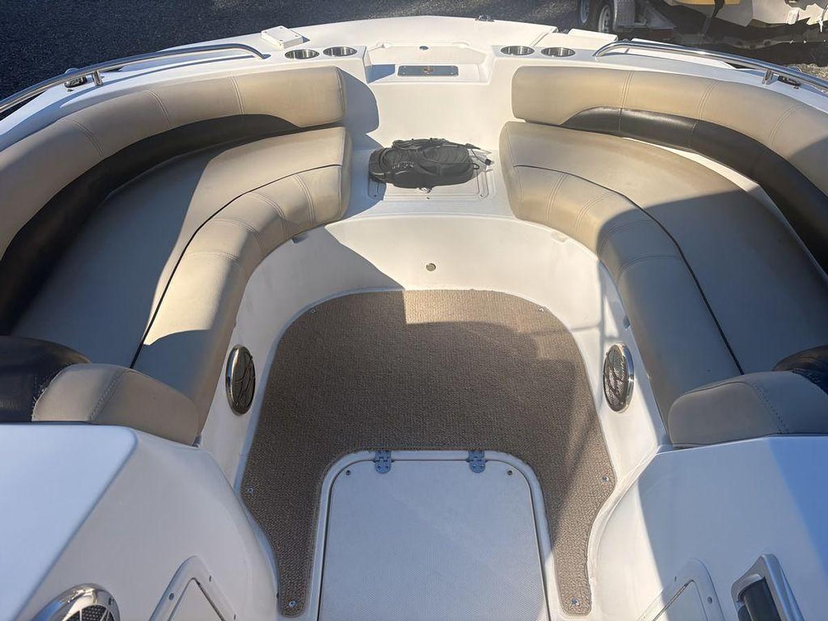 Used 2015 Hurricane Sundeck Sport 188