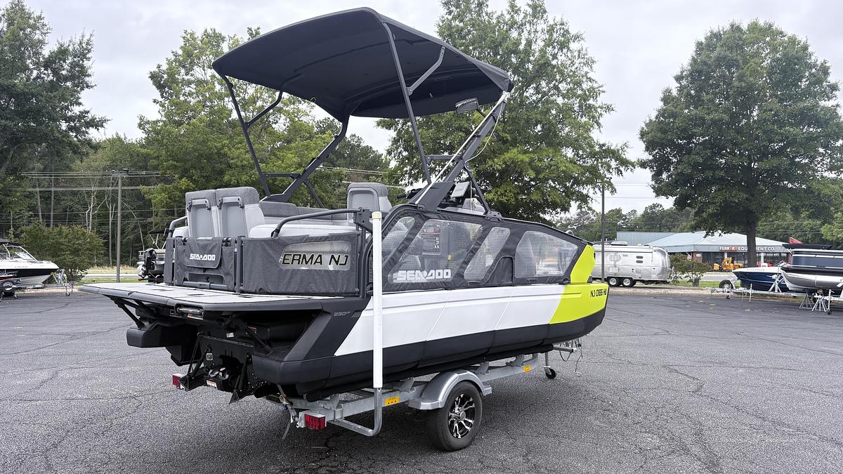 Used 2024 Sea Doo Switch Cruise 18