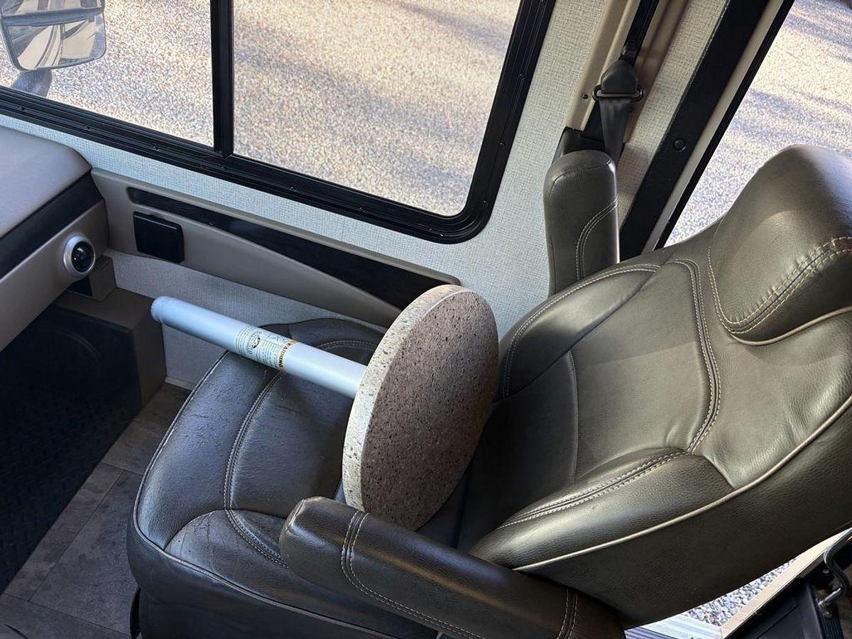 Used 2018 Forest River Georgetown 5 Series GT5 36B5
