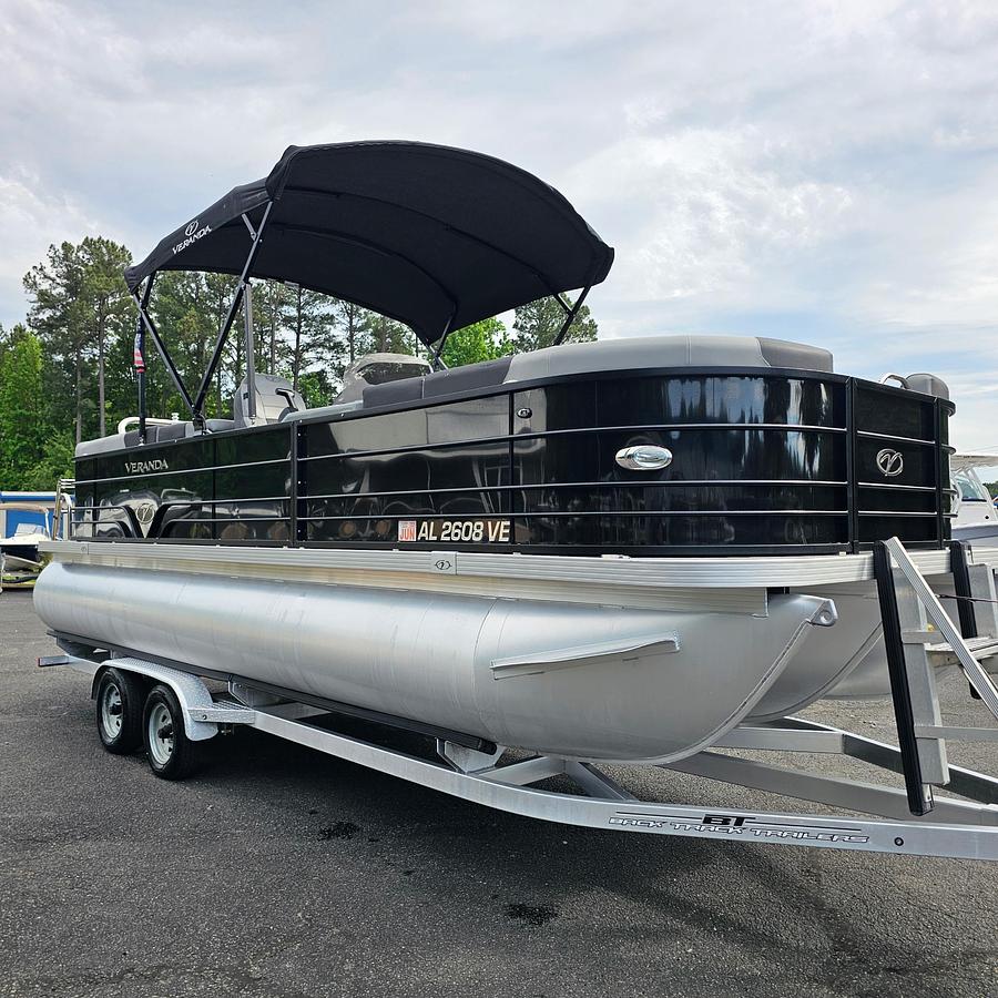 Used 2020 Veranda VR22RC