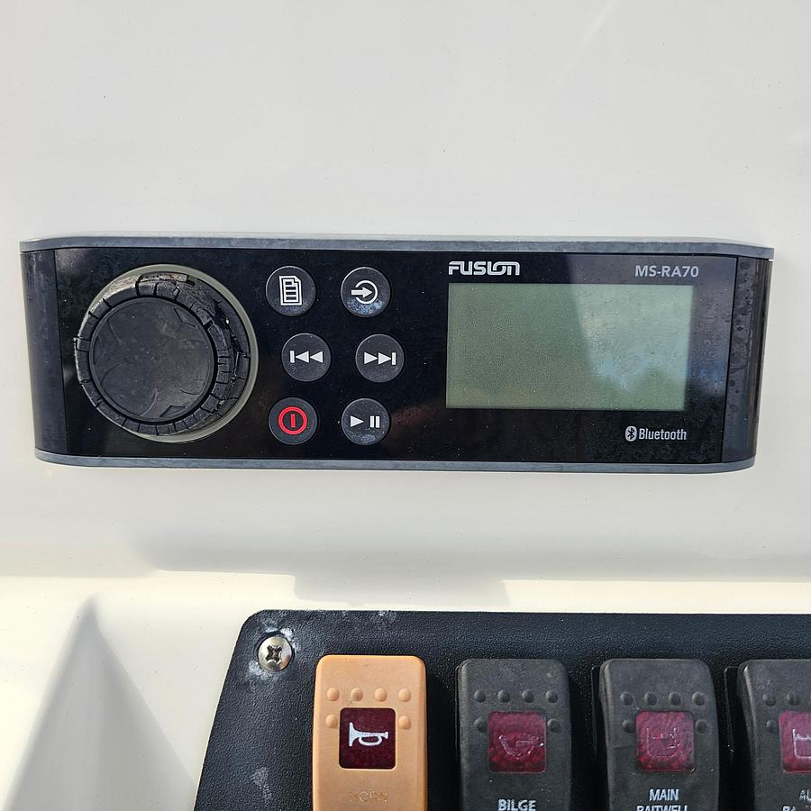 Used 2022 Mako Marine 214 CC