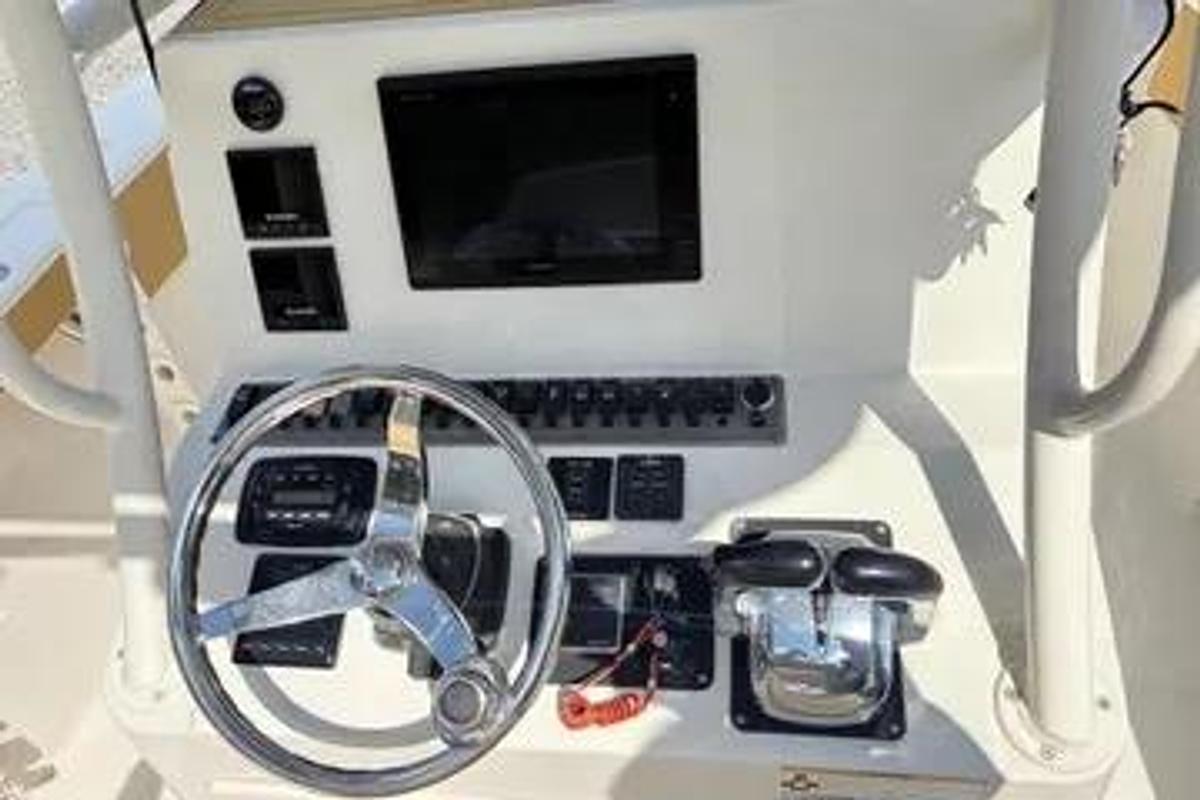 Used 2017 Carolina Skiff Sea Chaser 27