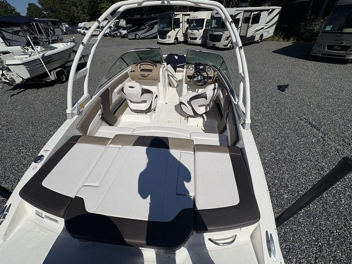 Used 2019 Chaparral H20