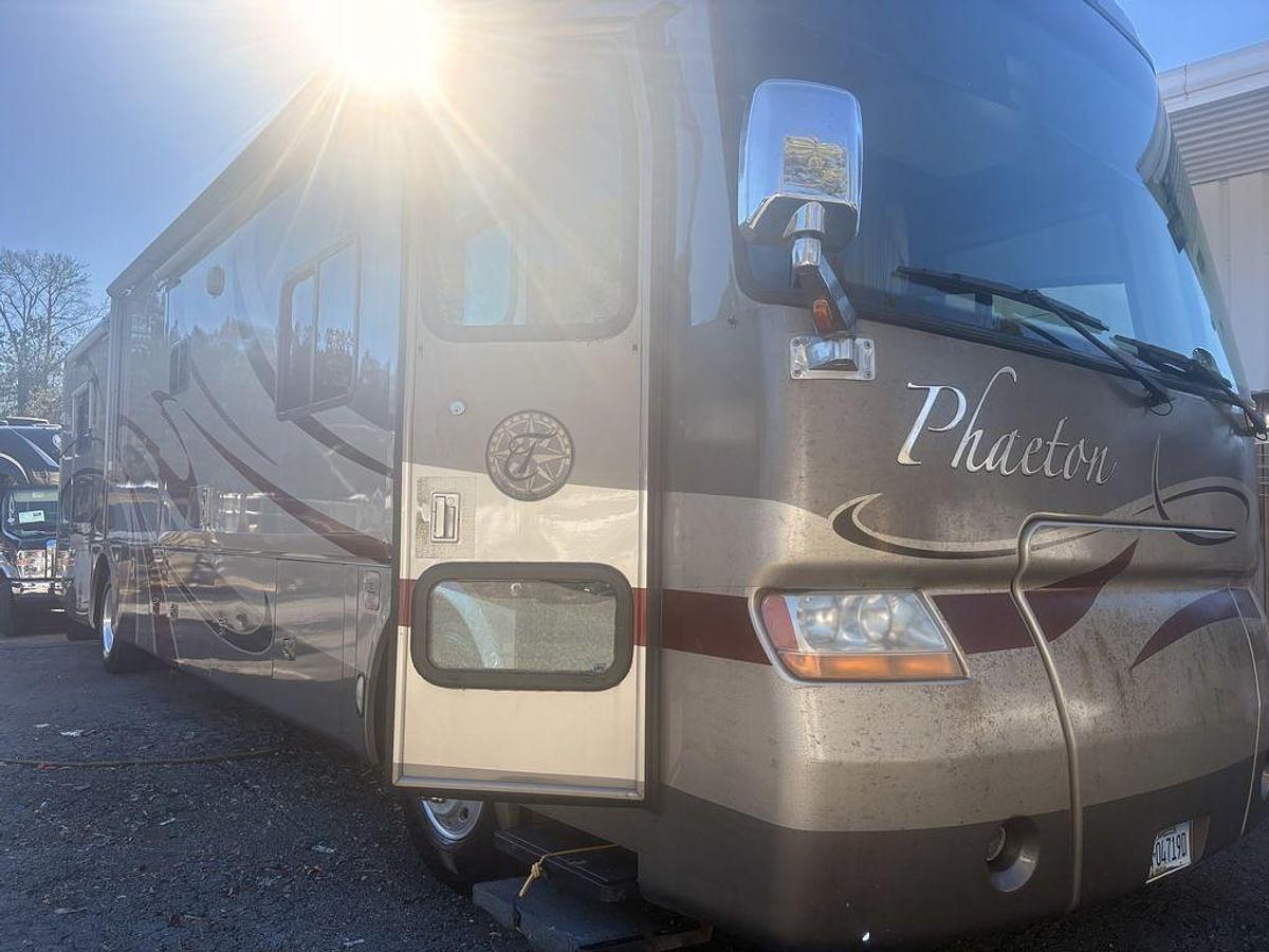 Used 2006 Tiffin Motorhomes Phateon 40 QSH