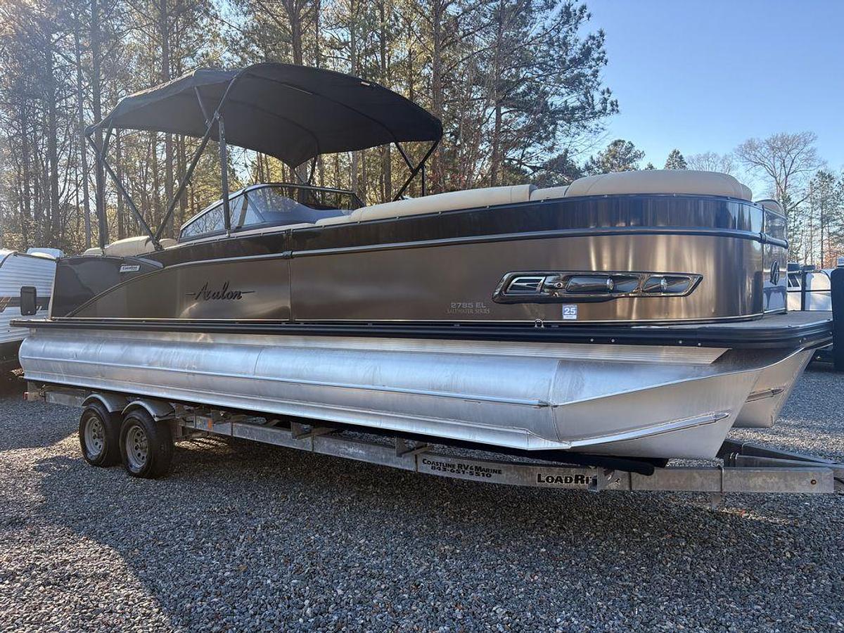 Used 2022 Avalon 2785 EL