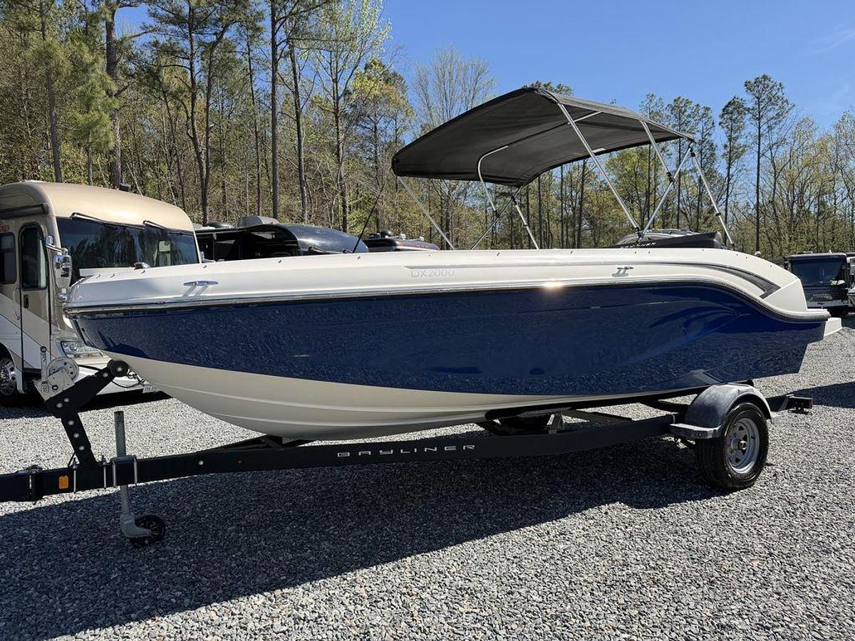 Used 2021 Bayliner DX2000