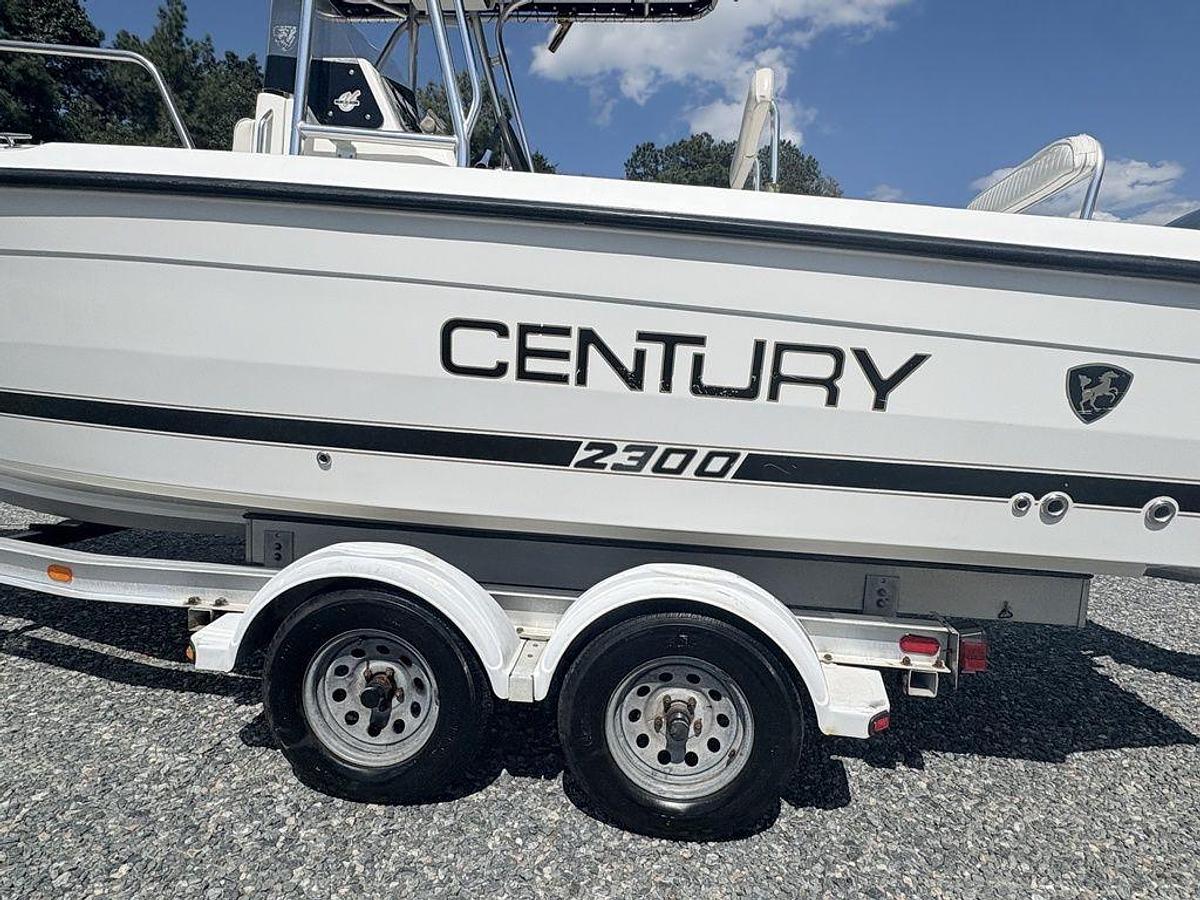 Used 2002 Century 2300 CC