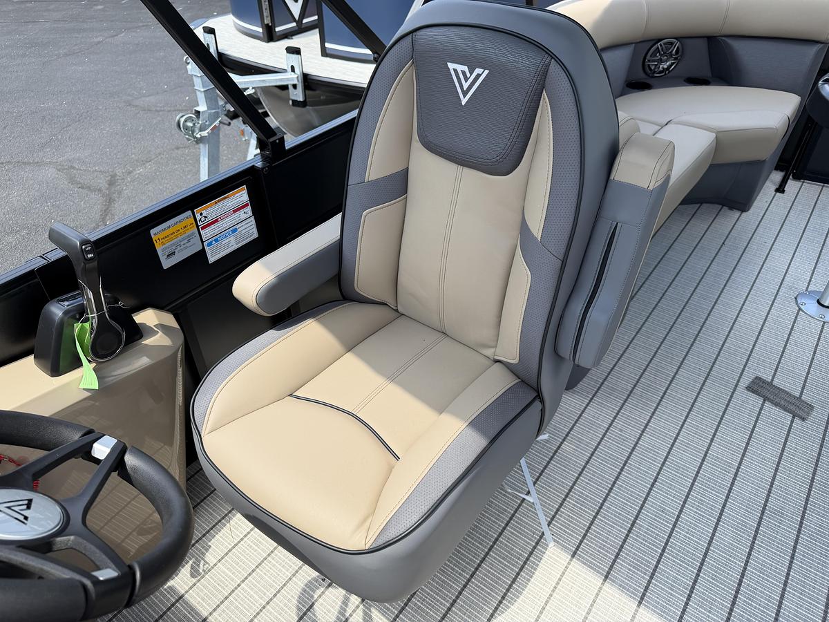 2027 Viaggio Lago V-22U