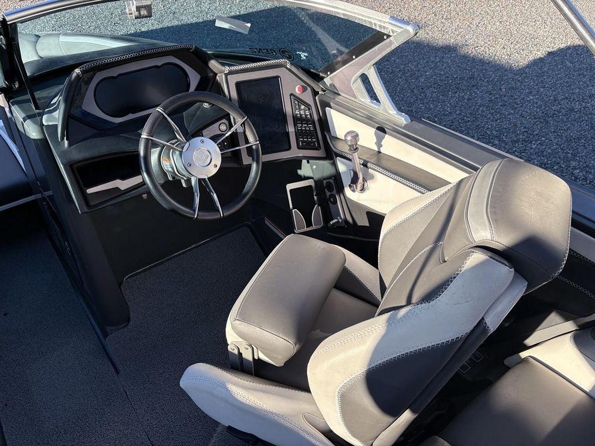 Used 2019 MasterCraft XStar