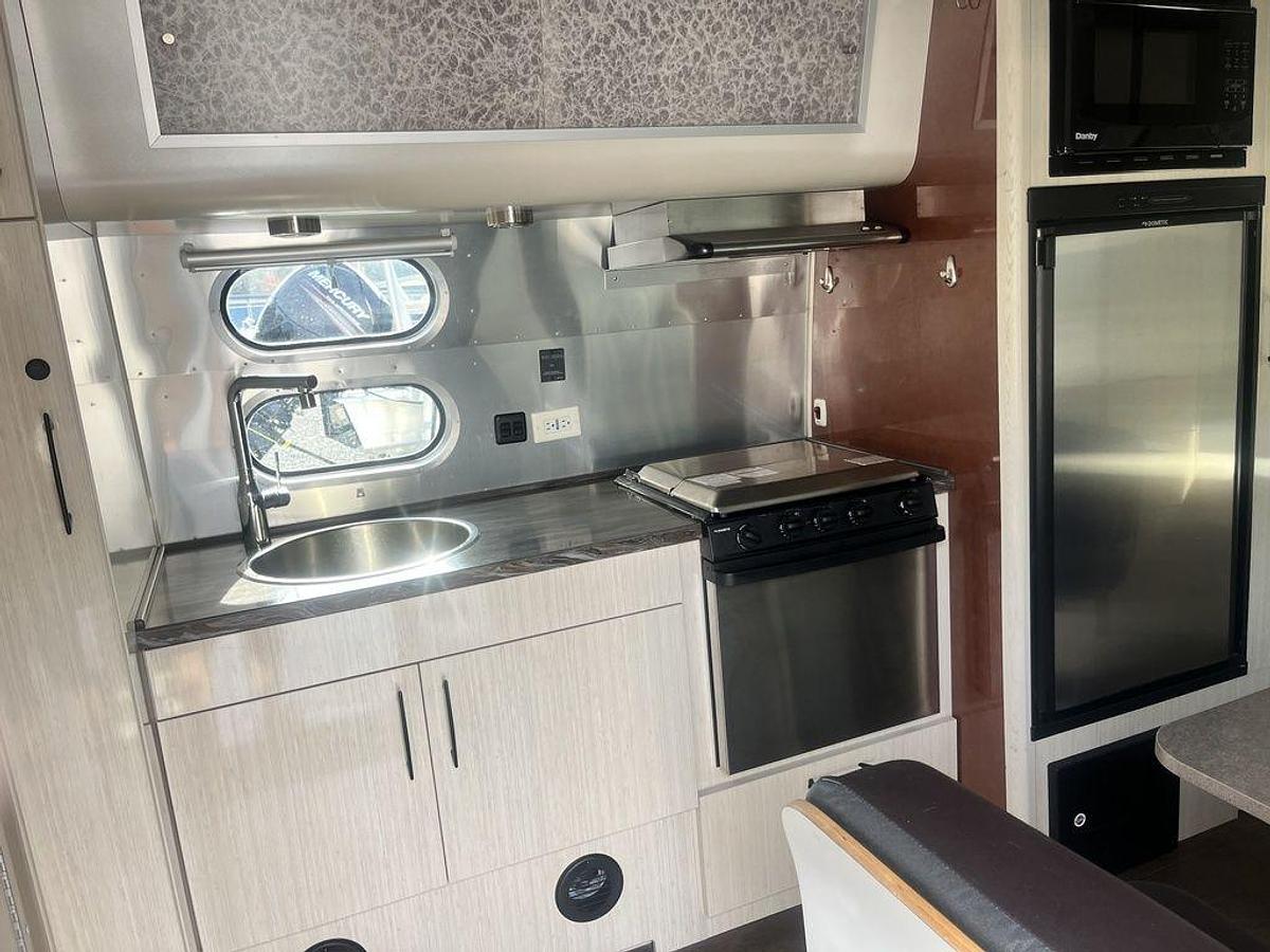 Used 2019 Airstream International Serenity