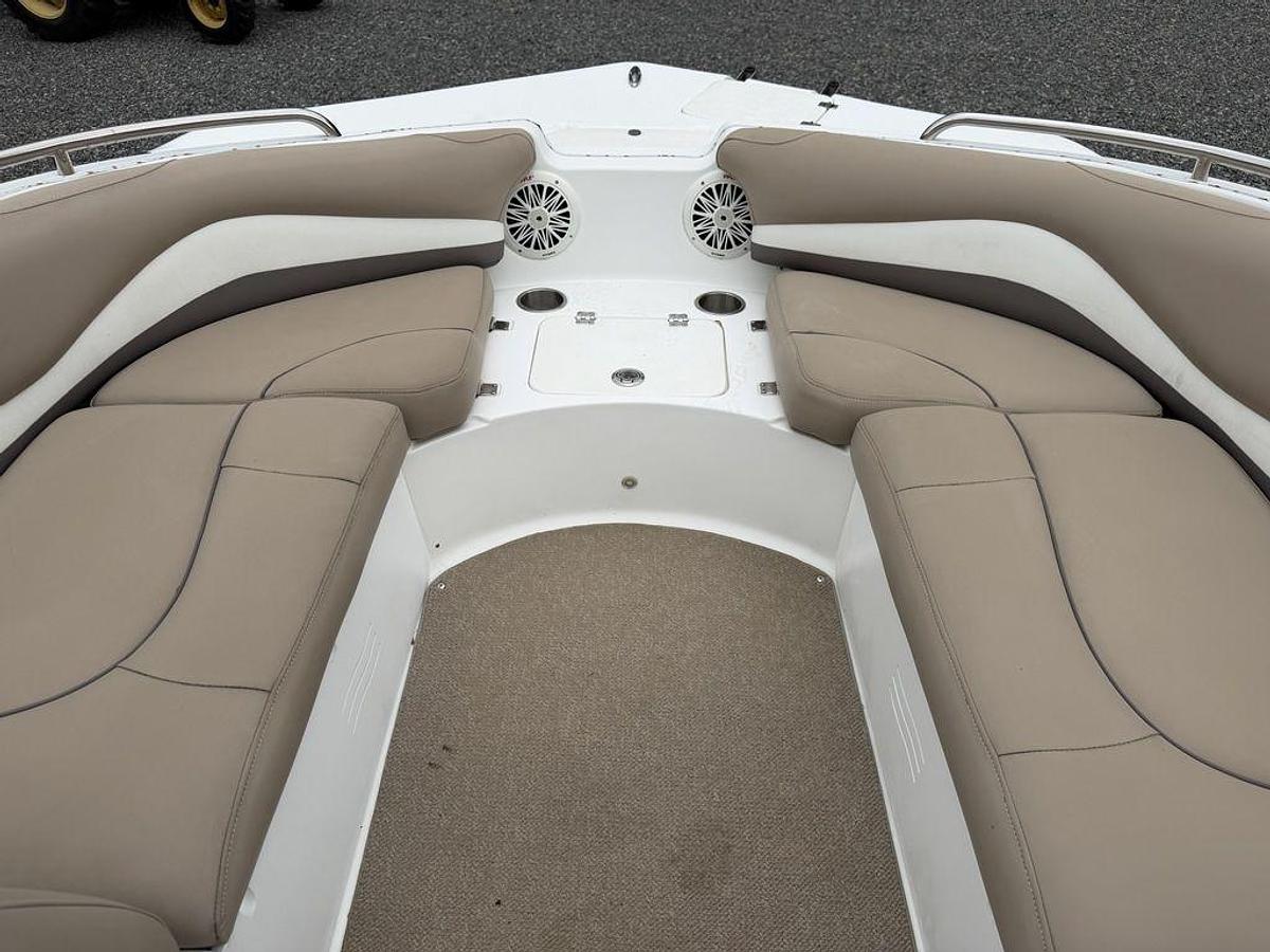 Used 2016 Hurricane SS202