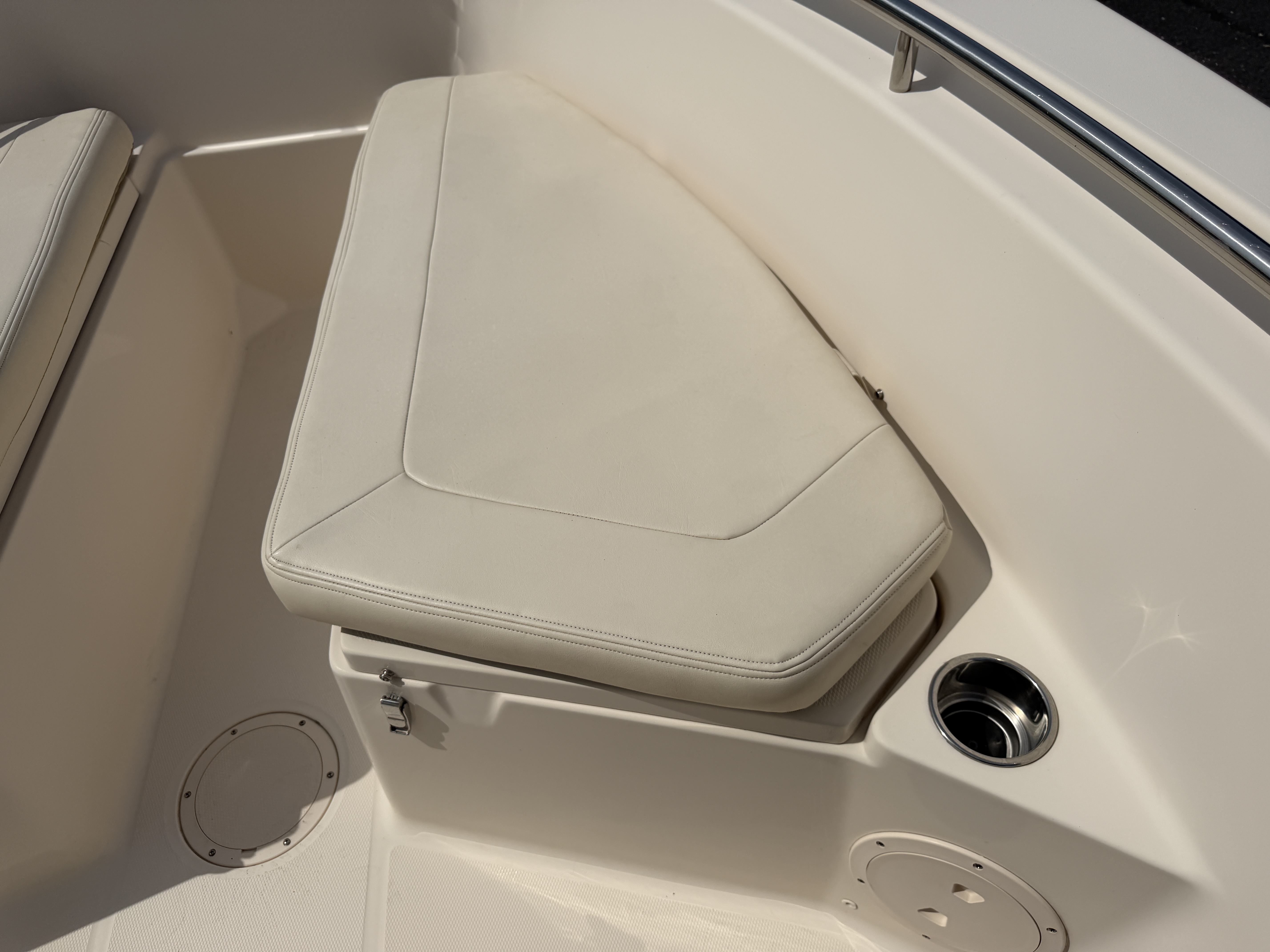 Used 2017 Grady White Fisherman 209