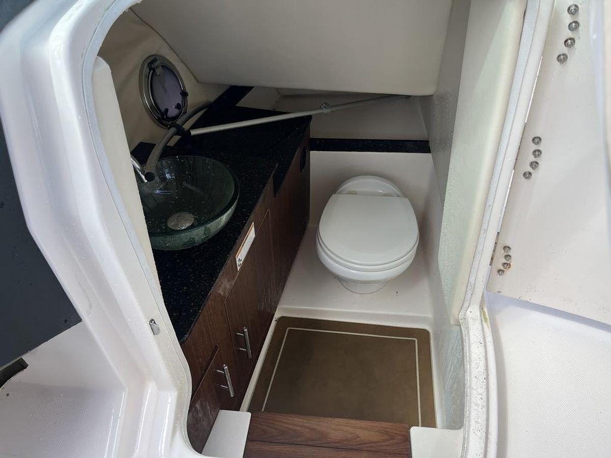Used 2014 Regal 3200