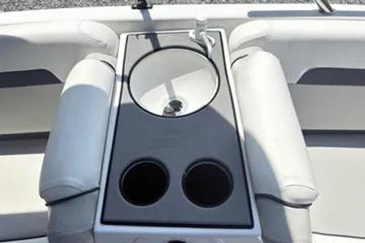 Used 2022 Starcraft SVX191