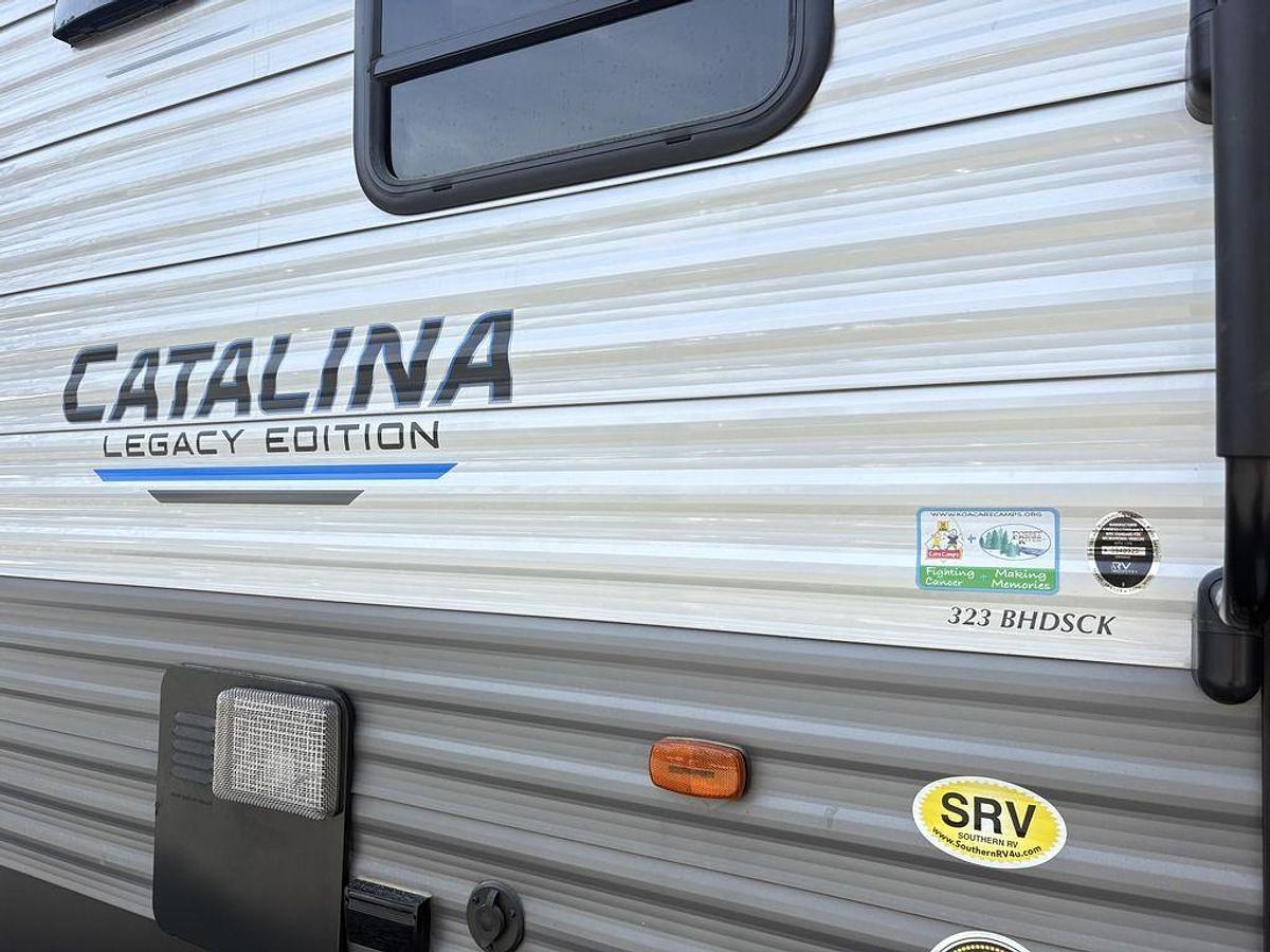 Used 2022 Coachmen Catalina Legacy Series M-323 BHDSCK