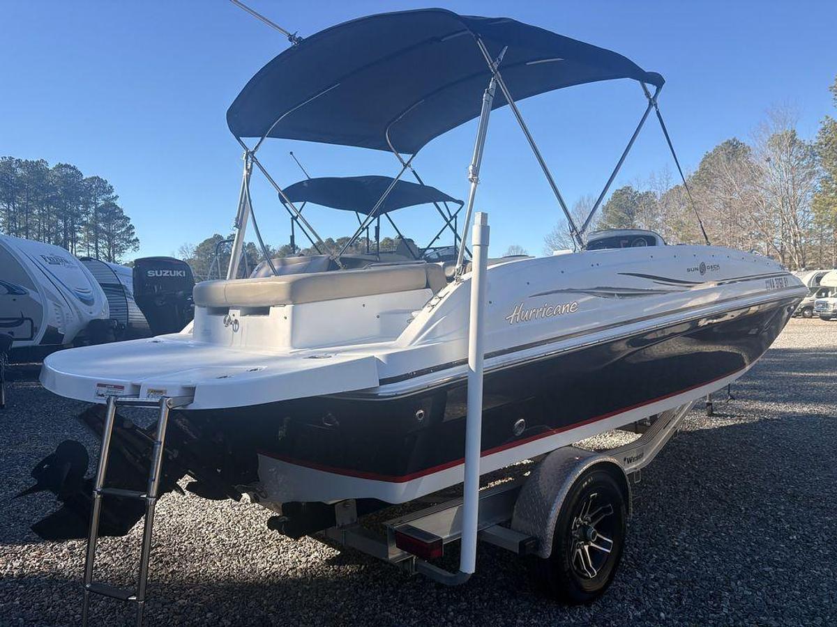 Used 2015 Hurricane Sundeck Sport 188