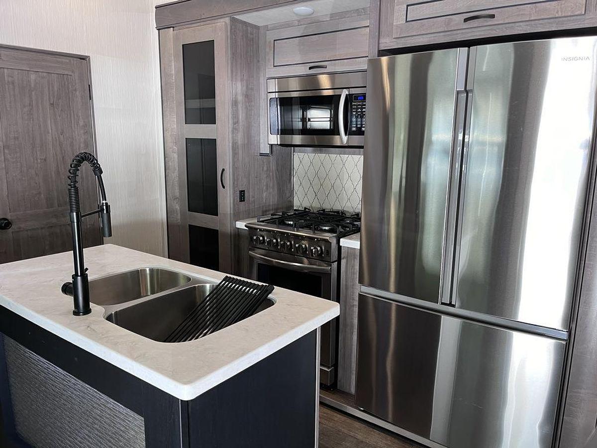 Used 2021 Forest River Cedar Creek 371FL