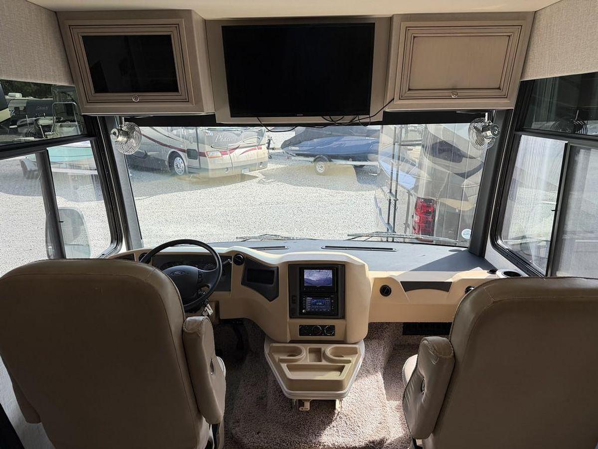 Used 2020 Newmar Bay Star Sport 3008