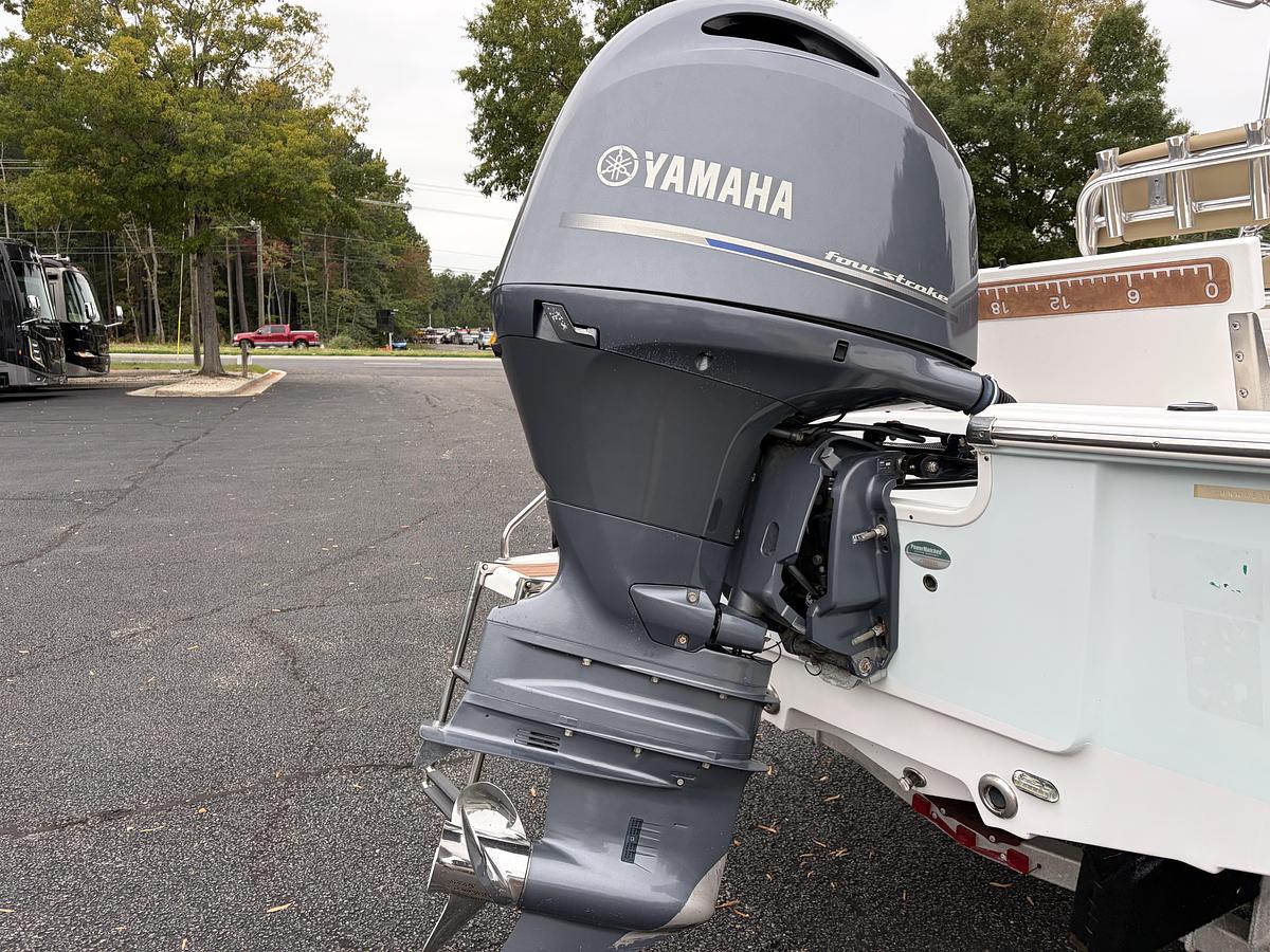 Used 2016 Sportsman Masters 207 Bay Boat