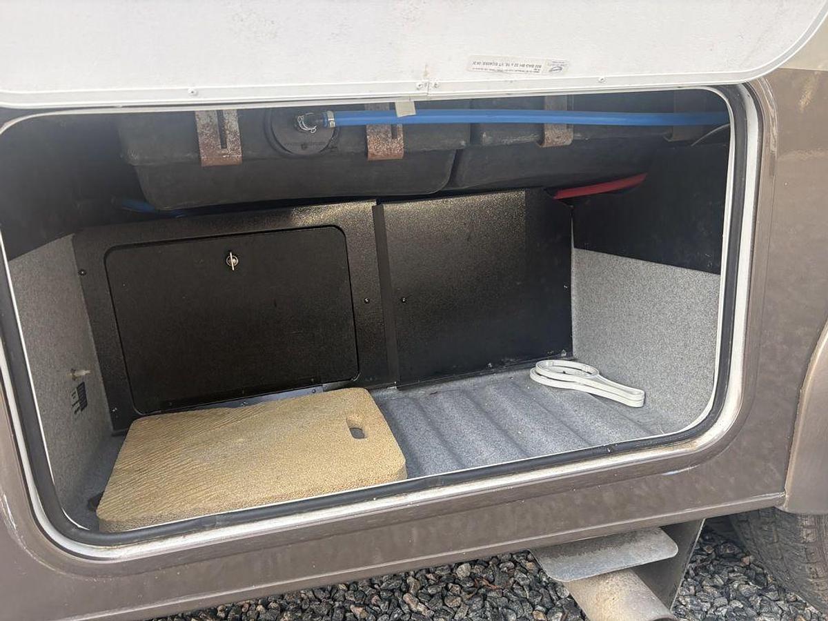 2021 Forest River Forester Classic 2441DS Ford Chassis