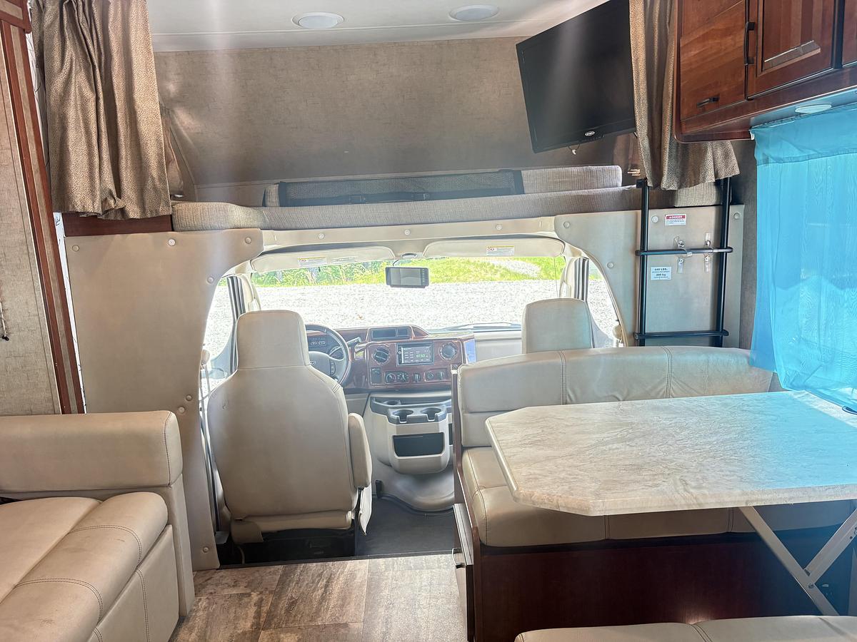 Used 2017 Forest River Forester 2861DS