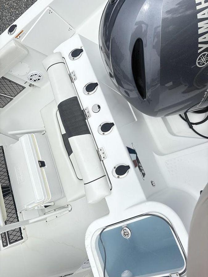 Used 2022 Wellcraft 222 Fisherman