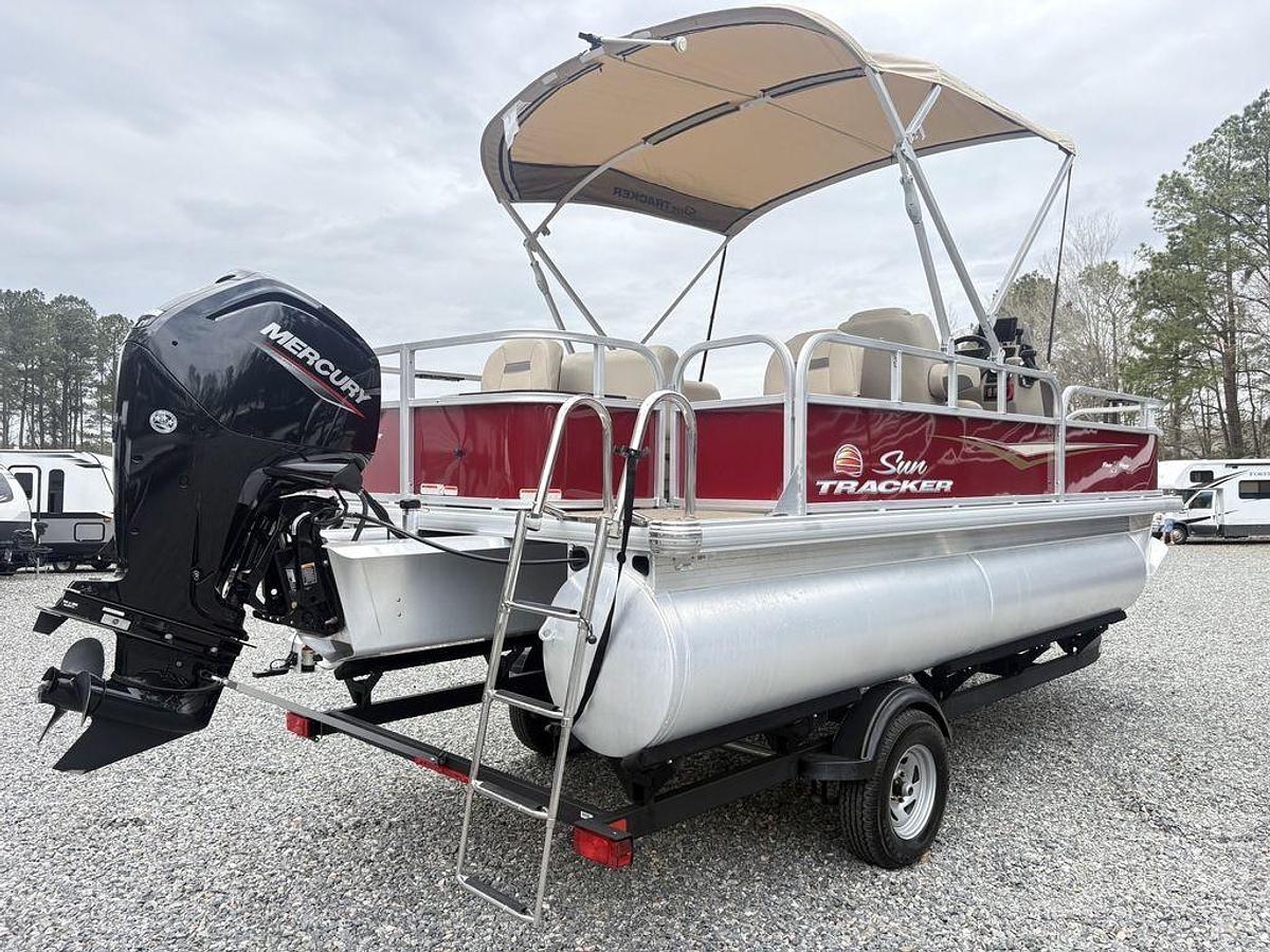 Used 2025 Sun Tracker Bass Buggy® 18 DLX