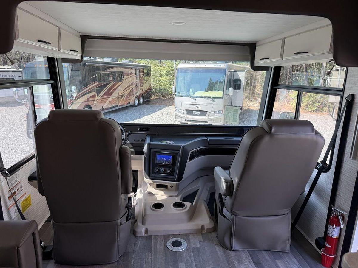 Used 2024 Jayco Precept 36A