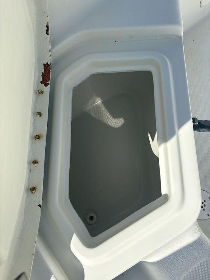 Used 2000 HydraSports Sea Horse 180