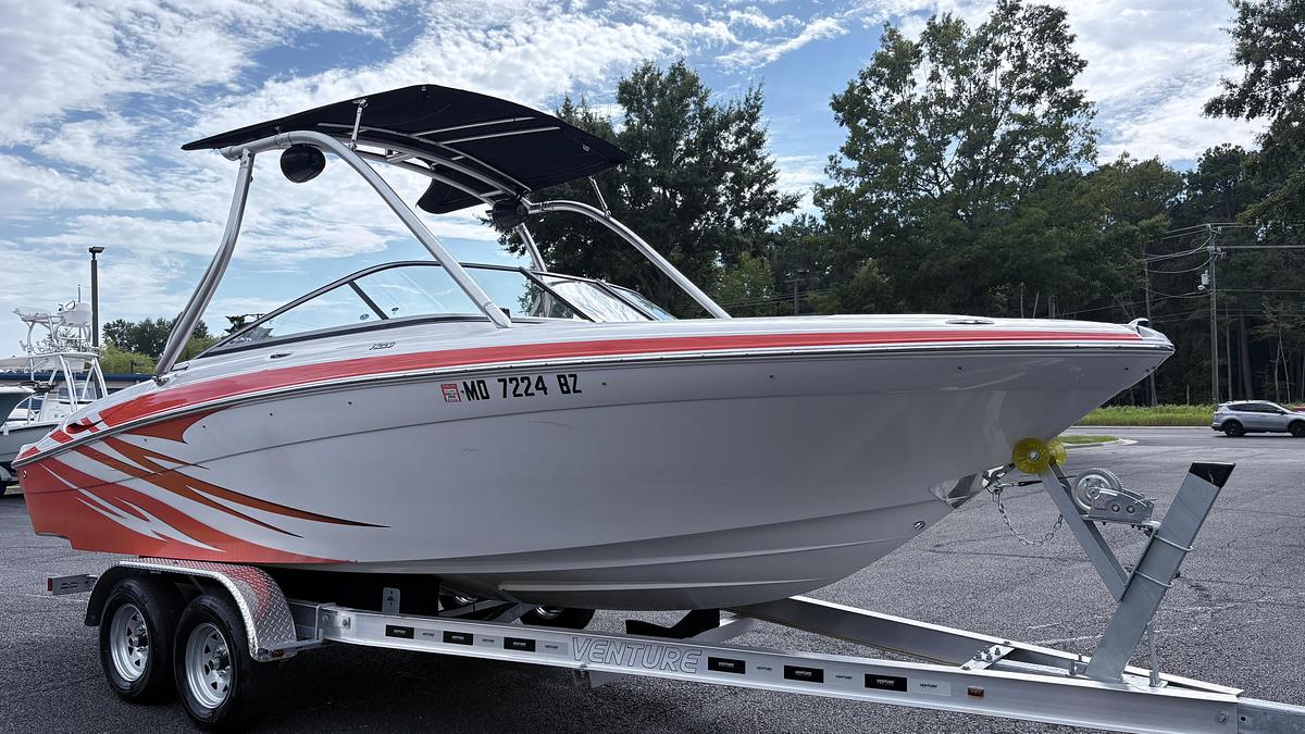 Used 2009 Four Winns H220SS