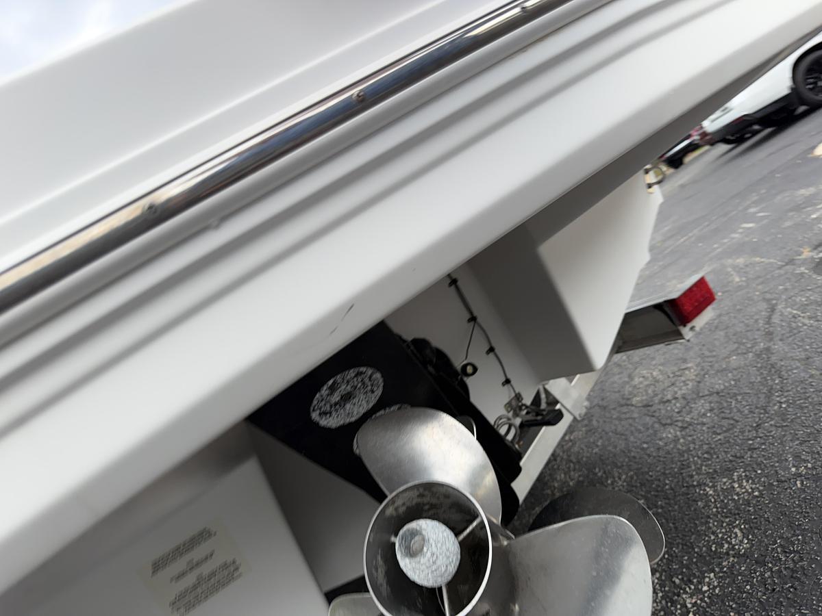 Used 2012 Chaparral 264 Sunesta