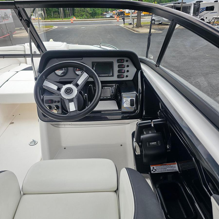Used 2018 Yamaha SX 210